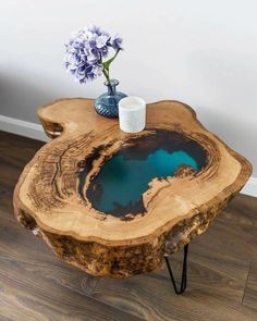 שולחן עץ ואפוקסי